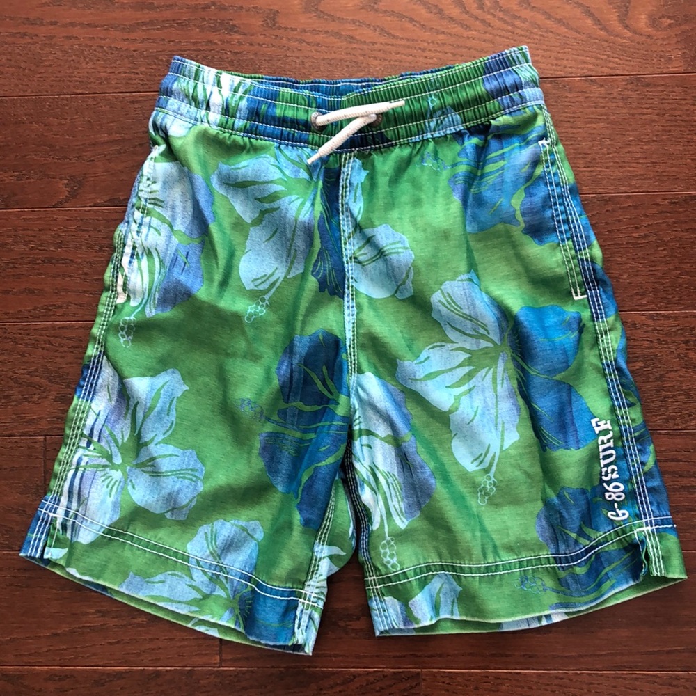 Gap Boys Swim Trunks Size S (6-7)